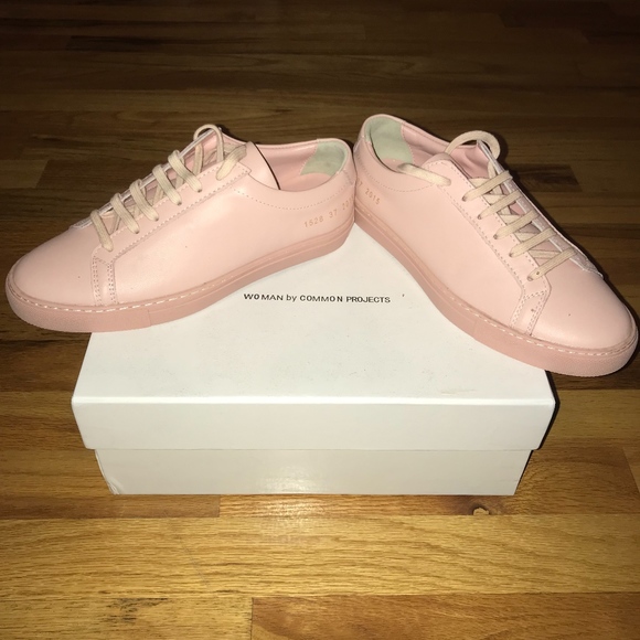 common projects women's pink